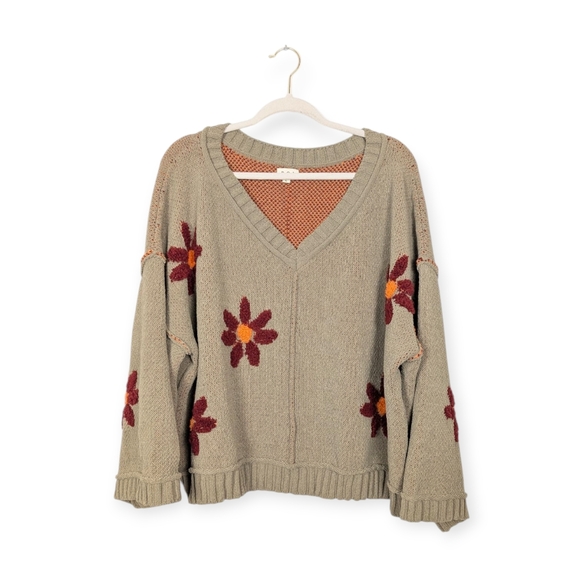 POL Sweaters - POL Olive Green Floral Wide Bell Sleeve Chenille V-Neck Sweater Size L